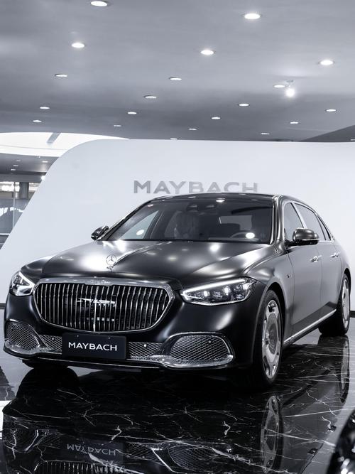 佛山217岚图汽车的售后服务让用户无忧出行，迈巴赫未来的豪华车趋势